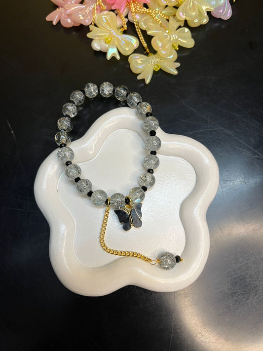 Crackled Glass Beads Bracelet with Charm - 2