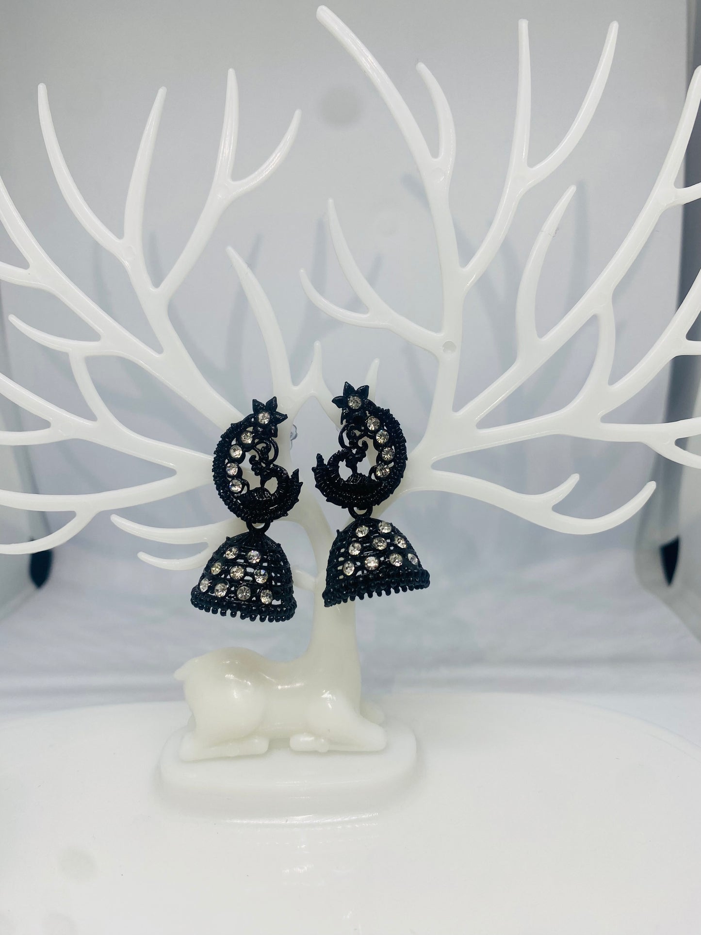 Shine-N-Glitz set of 7 Earrings Combo