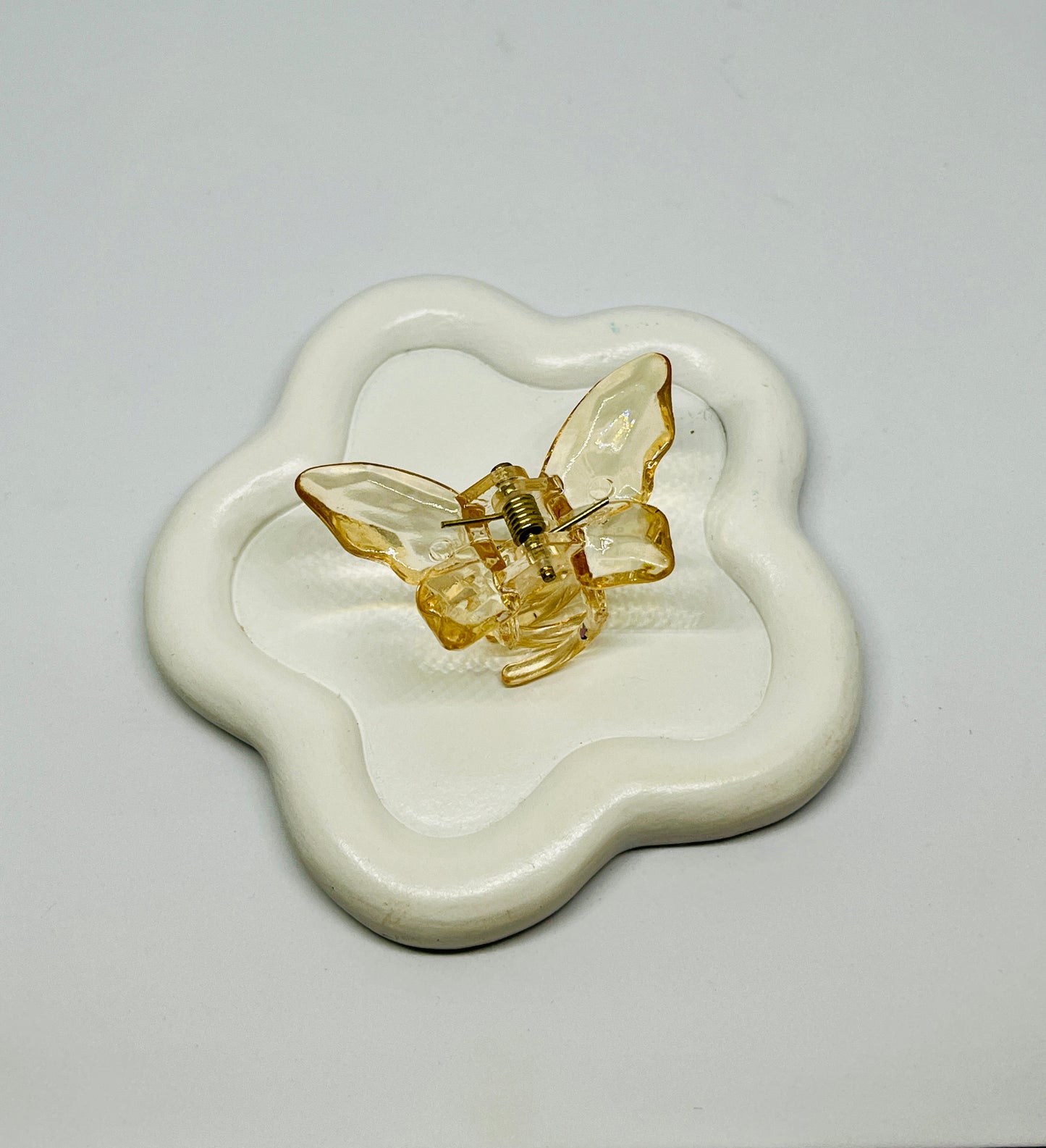 Beige Glossy Butterfly Hairclip