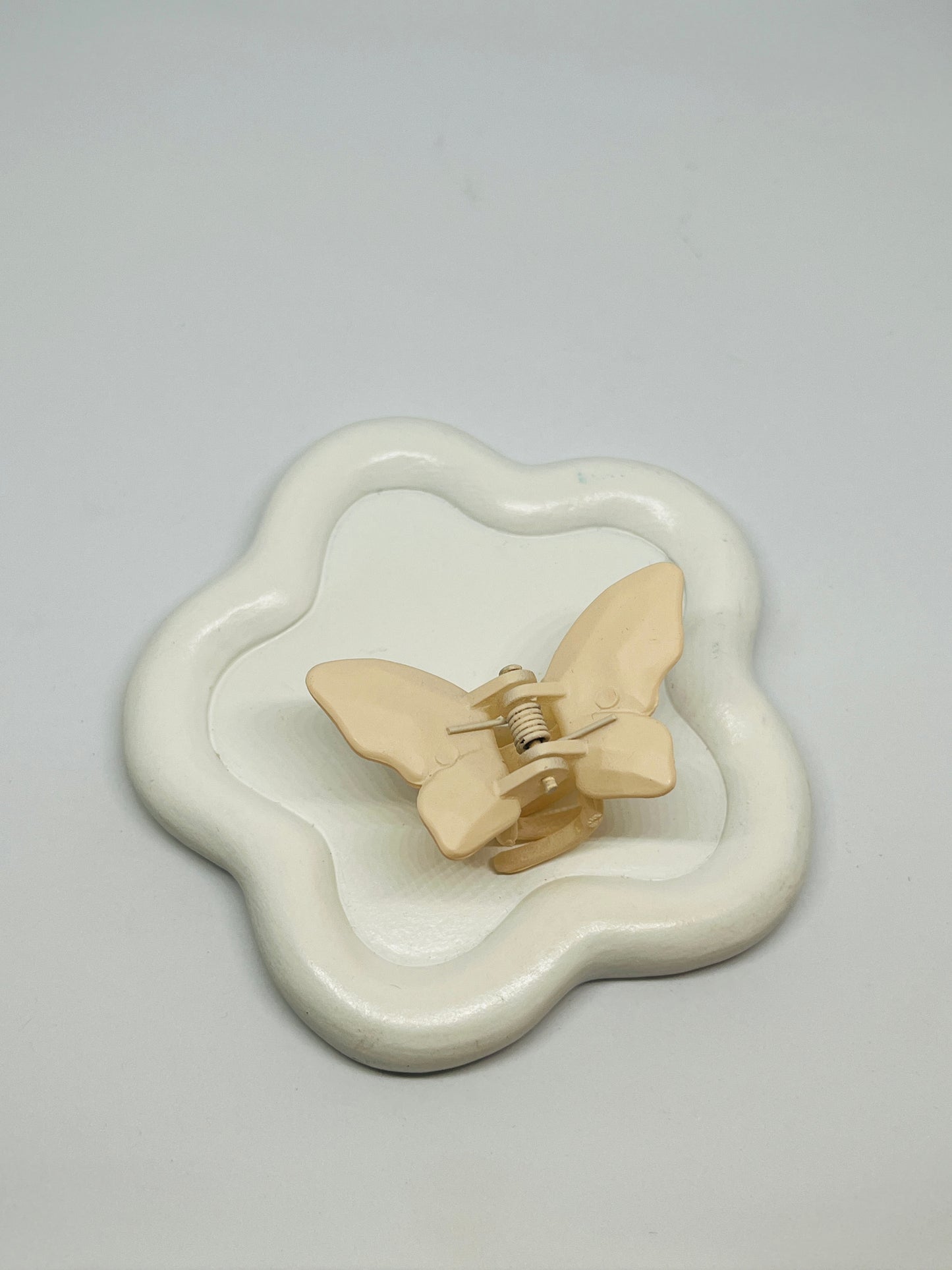 Pale Peach Matte Hairclip