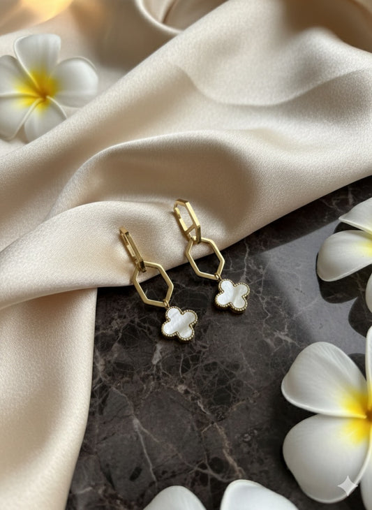 Celestial clover drops