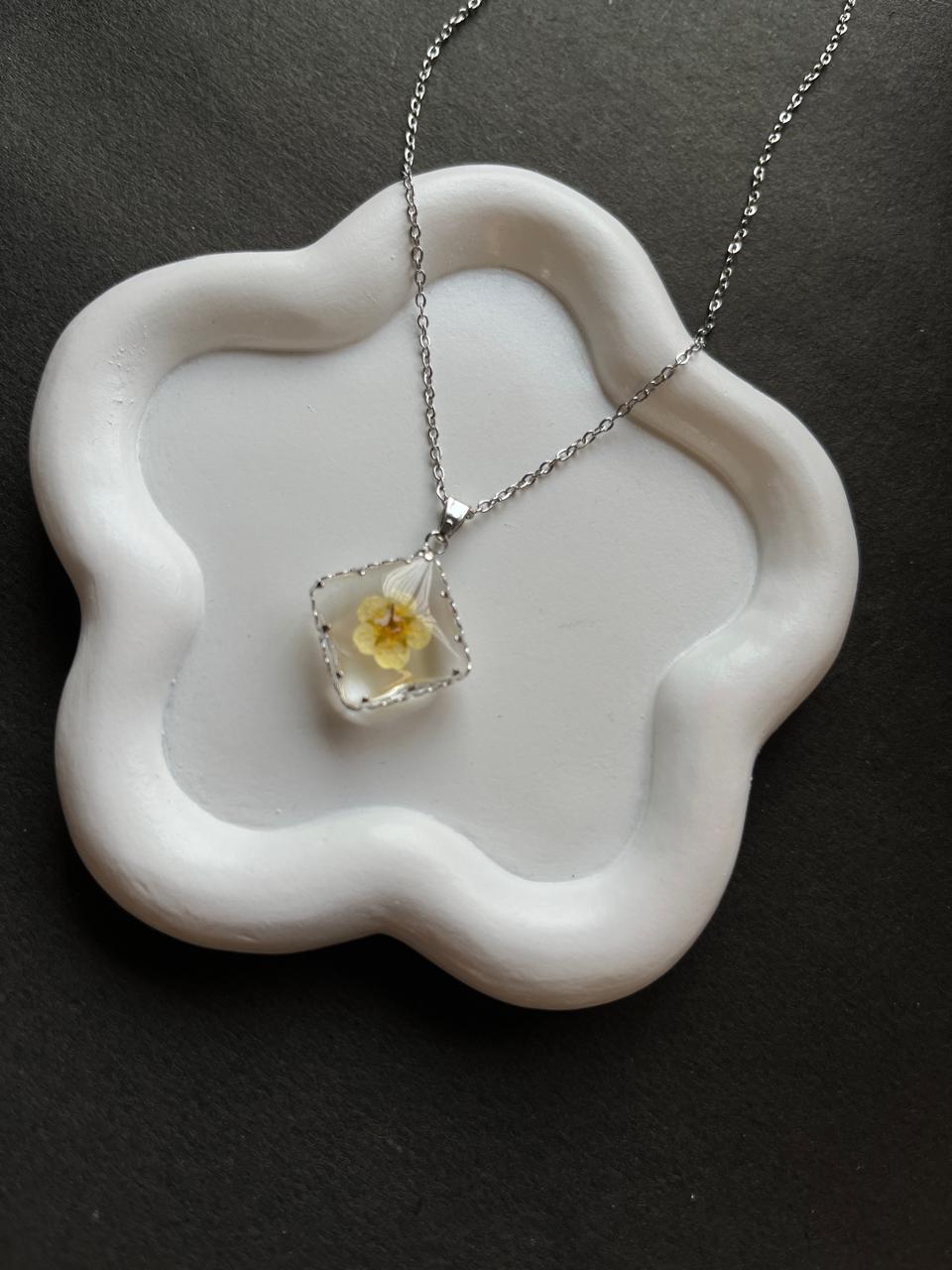 Dried Yellow Flower Real Flower Pendant chain