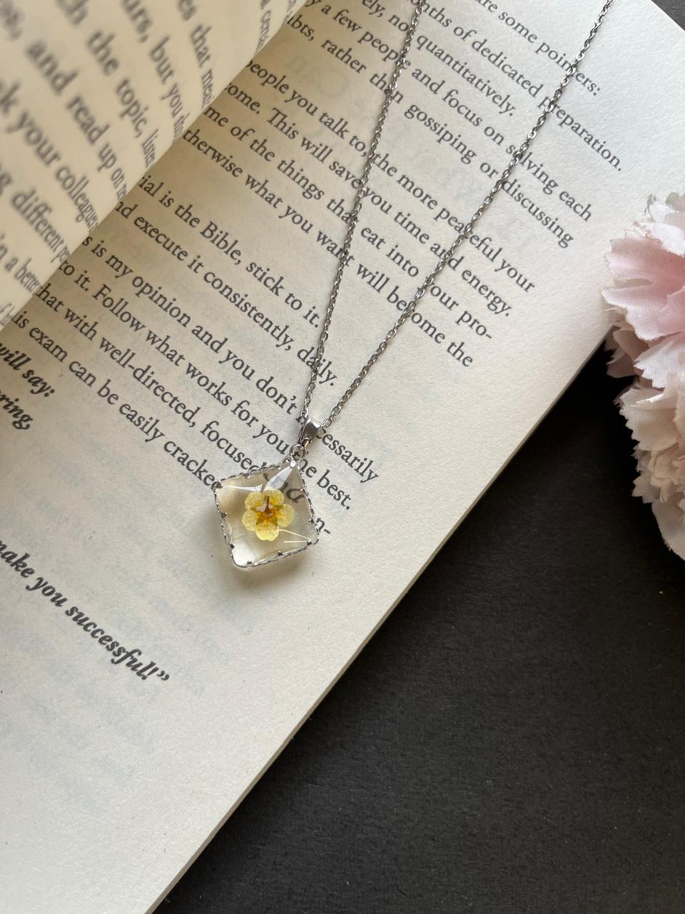 Dried Yellow Flower Real Flower Pendant chain