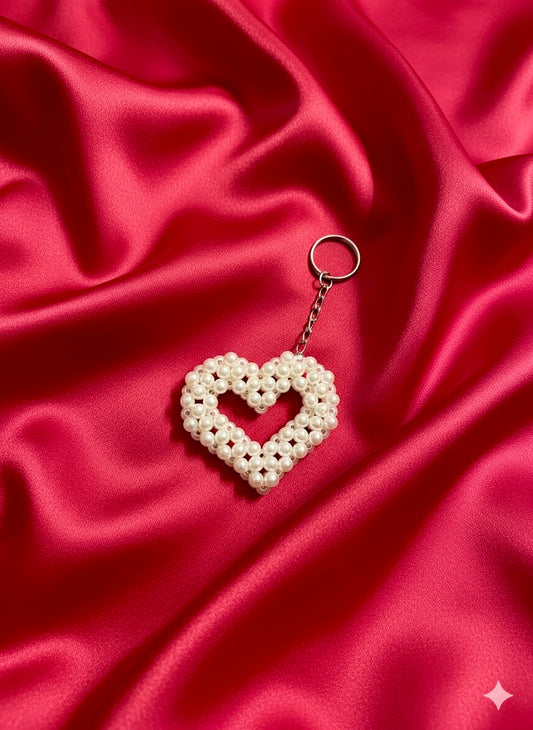 ✨ Pearl Heart Charm Keychain ✨