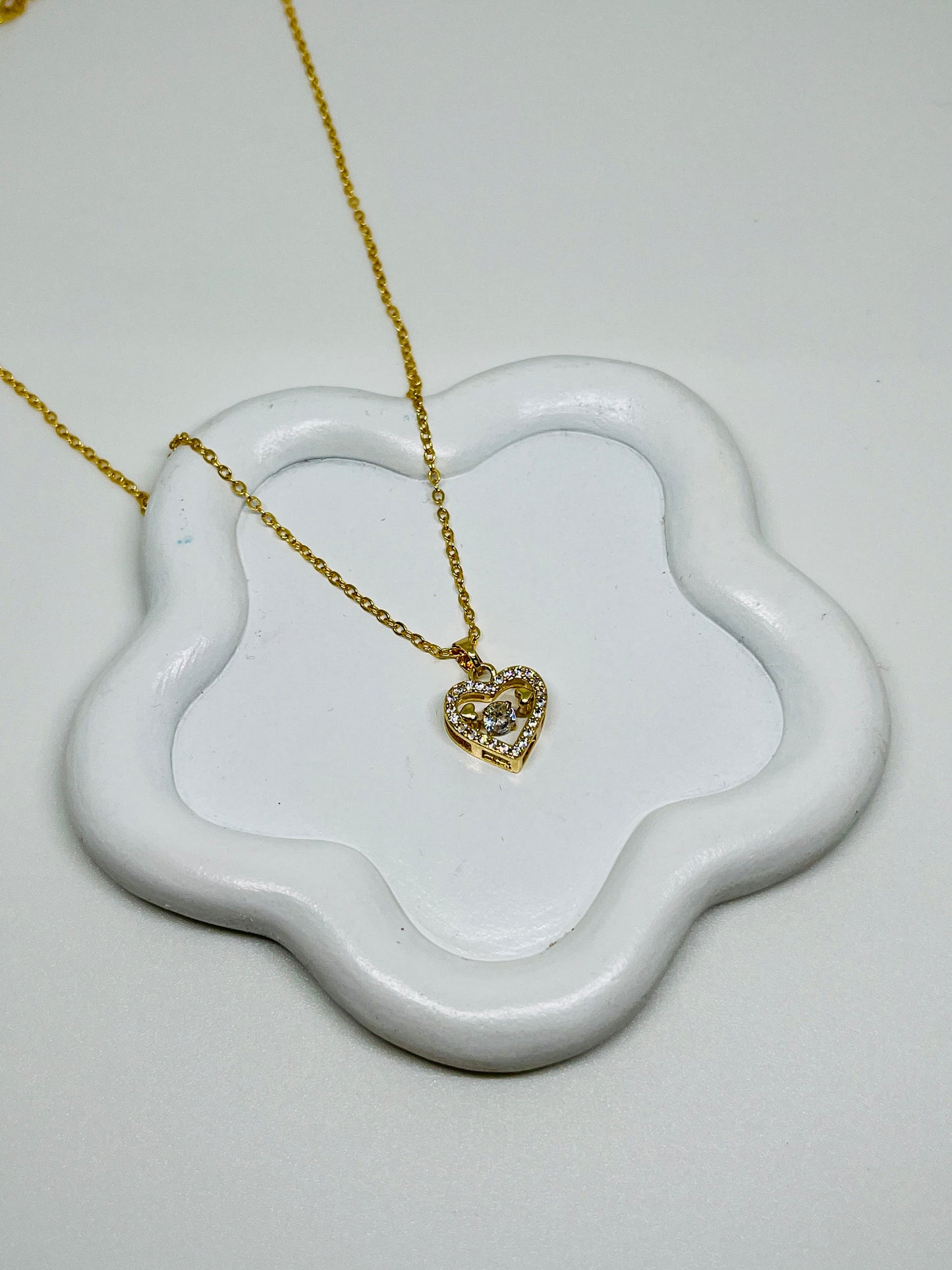 Solitaire Gold Necklace