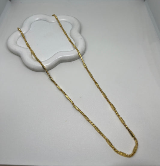 Classic Gold Unisex Necklace