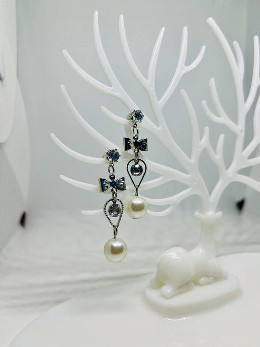 Pear drop western earrings