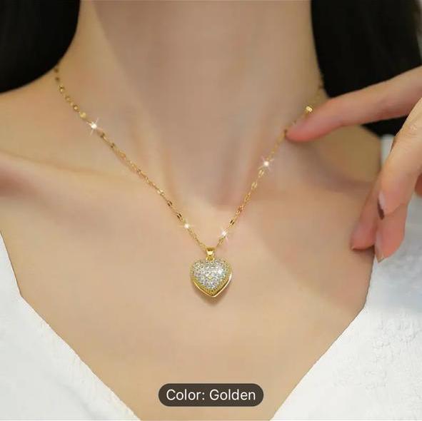 Exquisite Openable Heart Pendant Necklace